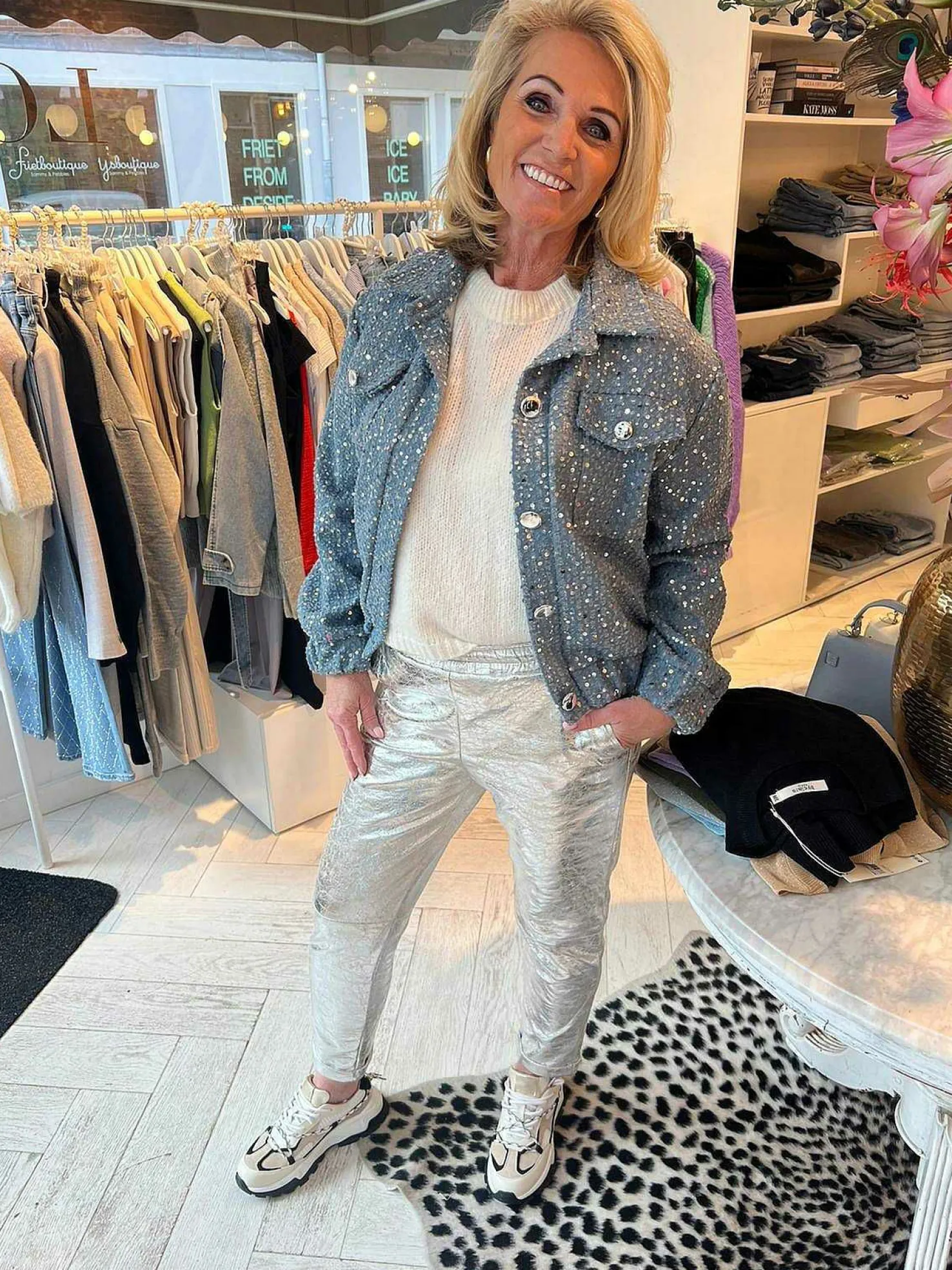 LOF Boutique Jassen>Alison Sequin Jacket Denim Blue