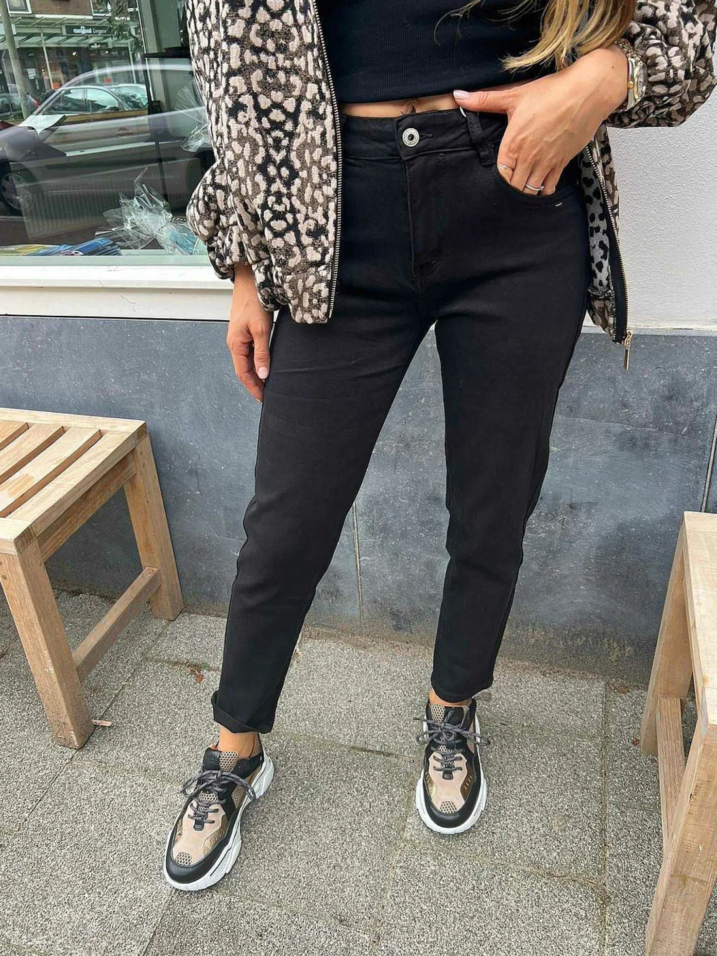 LOF Boutique Broeken>Amy Mom Jeans Black