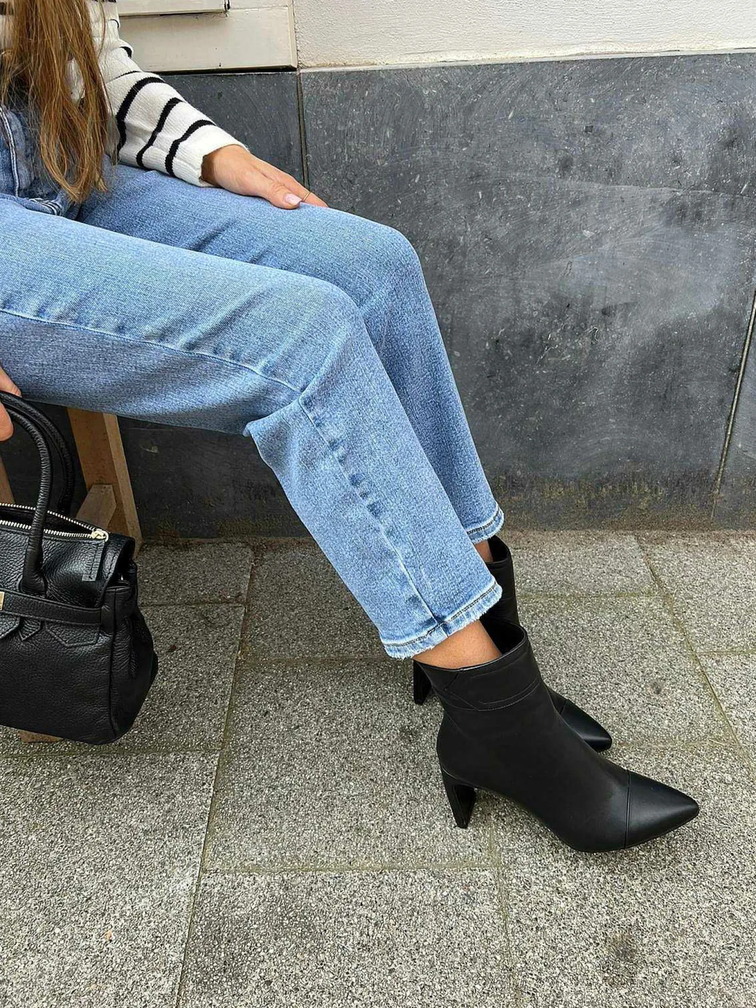 LOF Boutique Hakken>Babouche Ella Ankle Boots Black