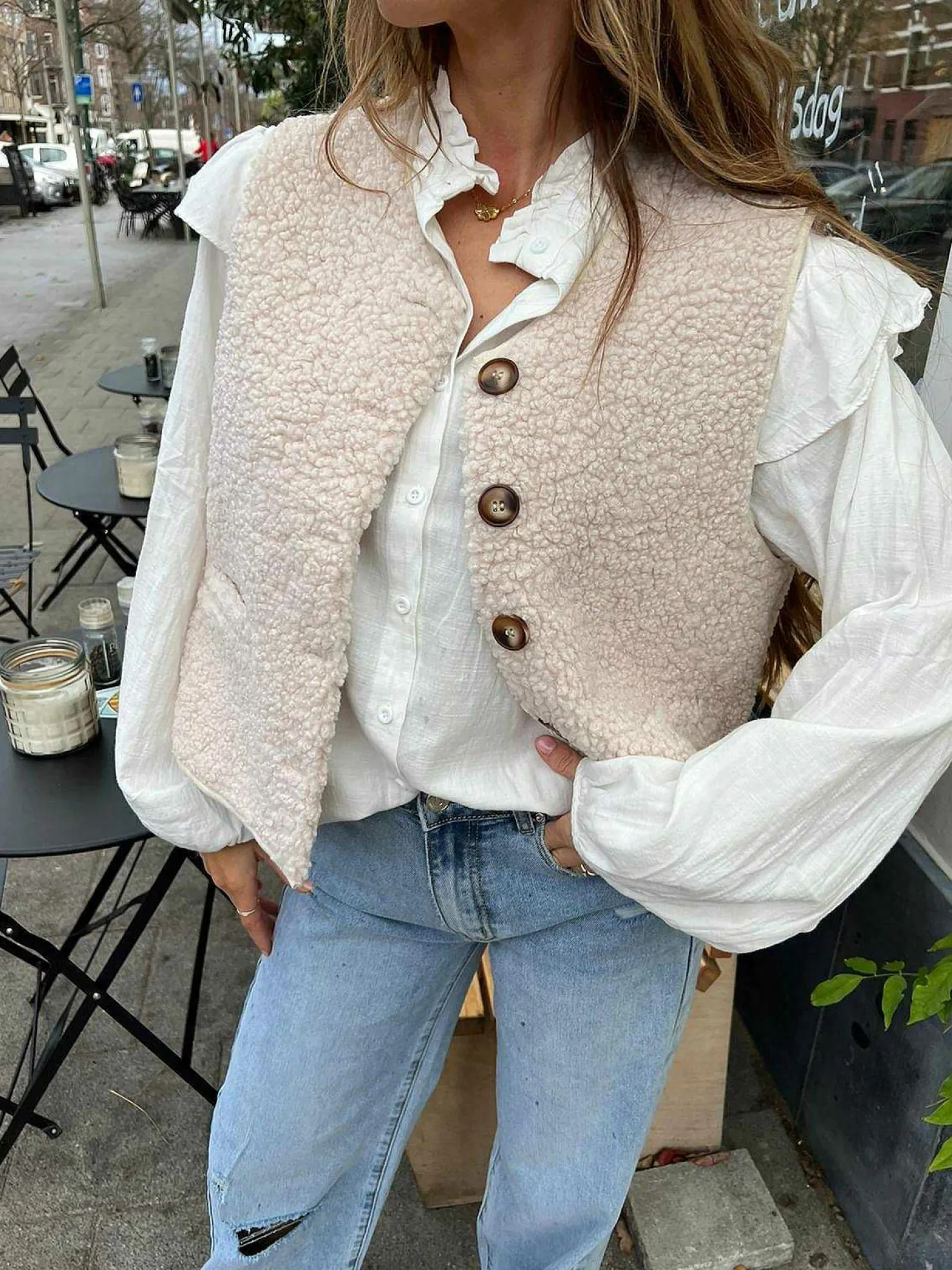 LOF Boutique Gilets>Comfy Teddy Gilet Beige