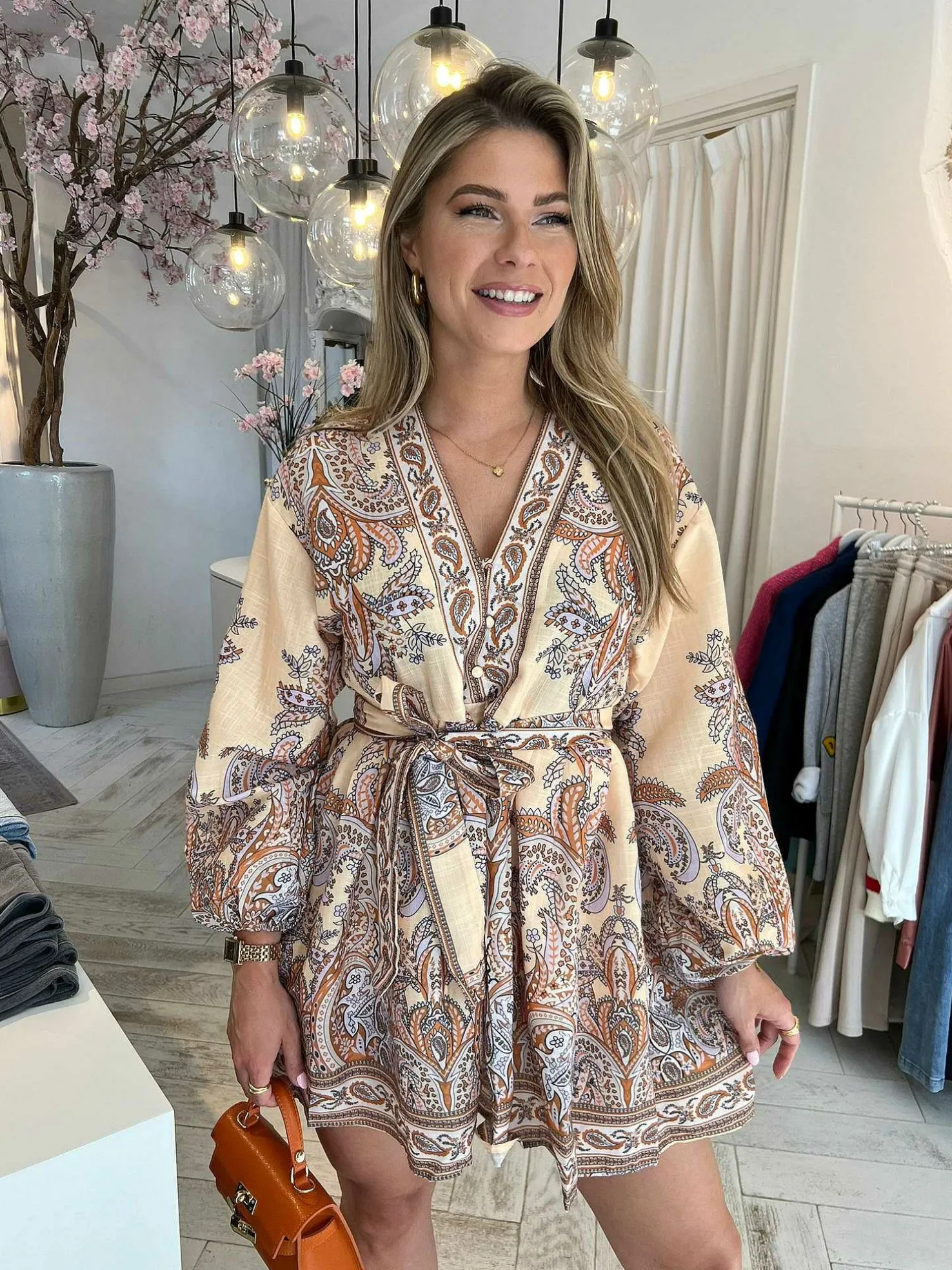LOF Boutique Jurken>Dani Print Dress Beige