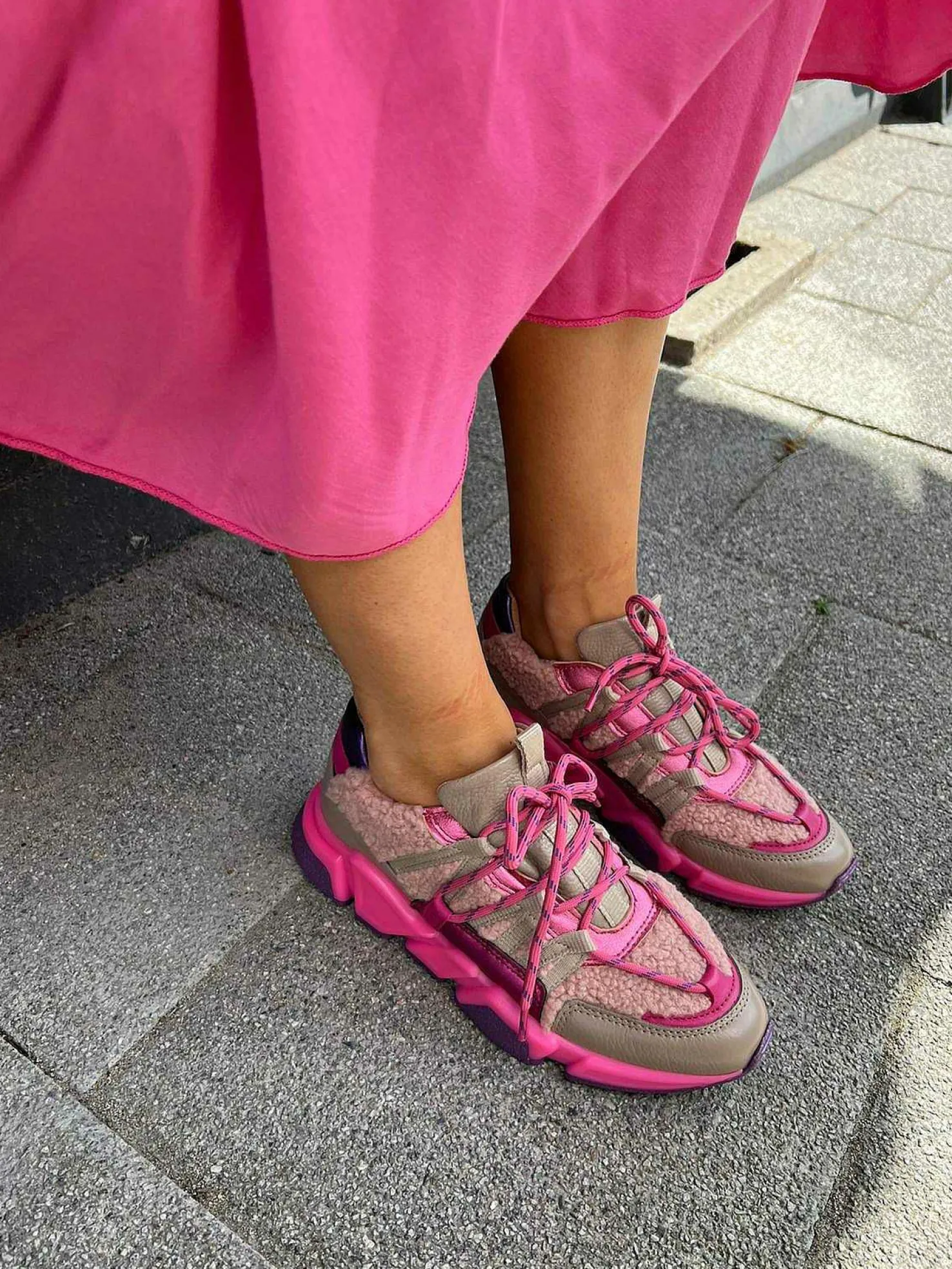 LOF Boutique Sneakers>Dwrs Los Angeles Teddy Sneakers Fuchsia & Beige