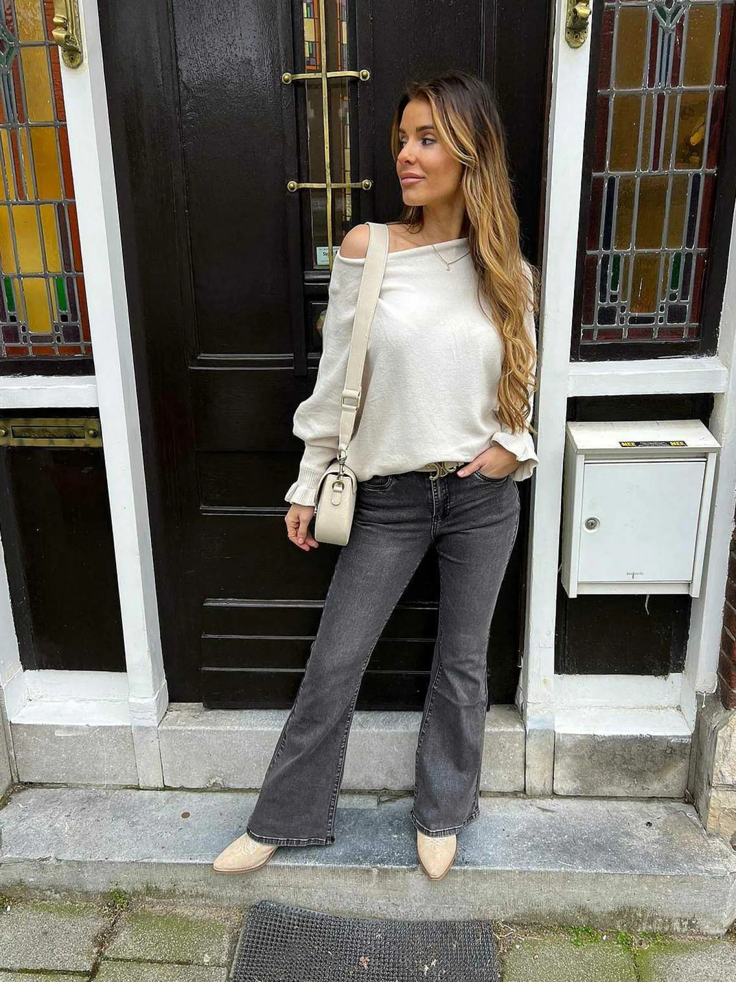LOF Boutique Broeken>Flared Jeans Dark Grey