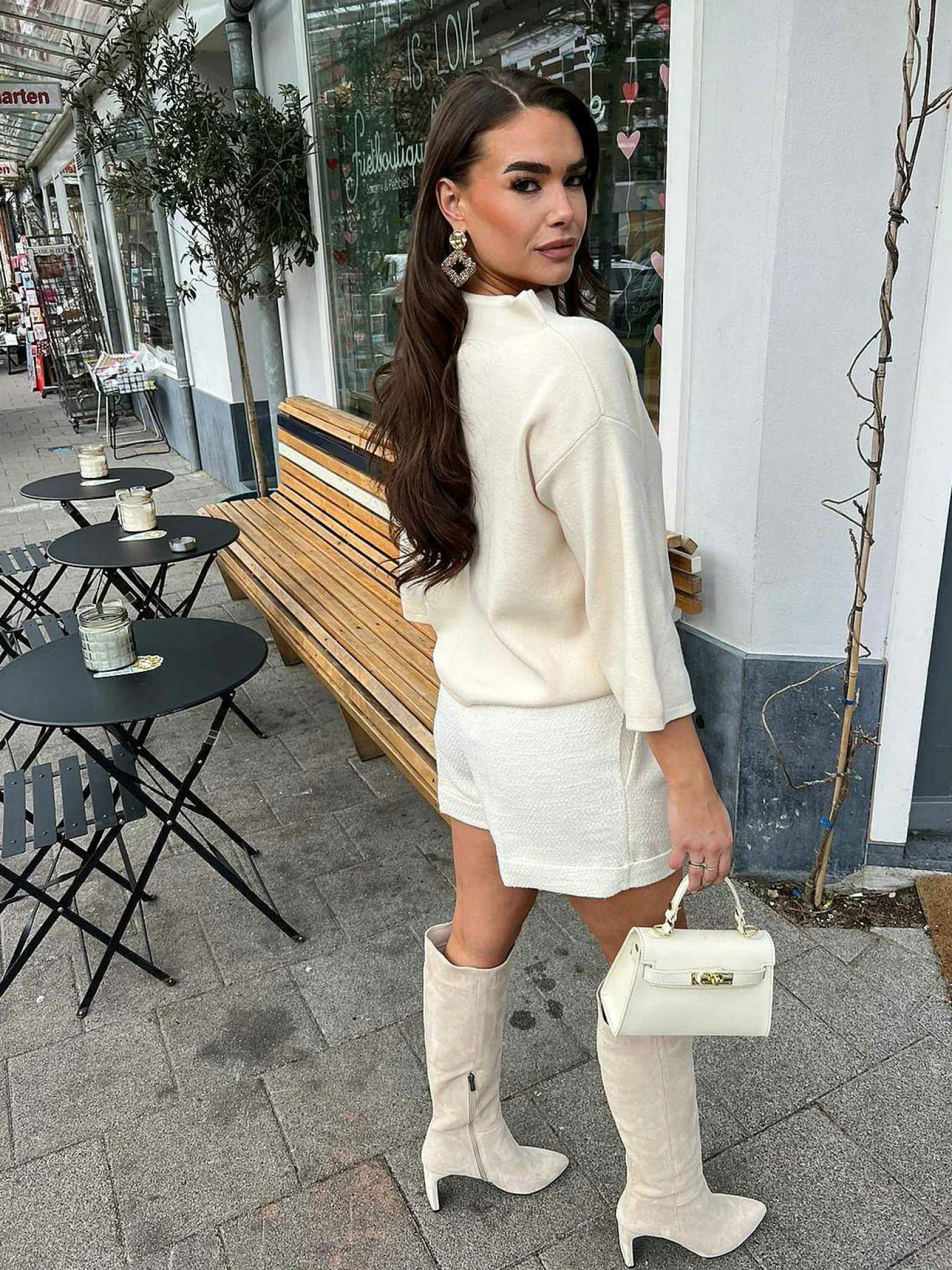 LOF Boutique Truien>Katy Short Sleeve Sweater Off White