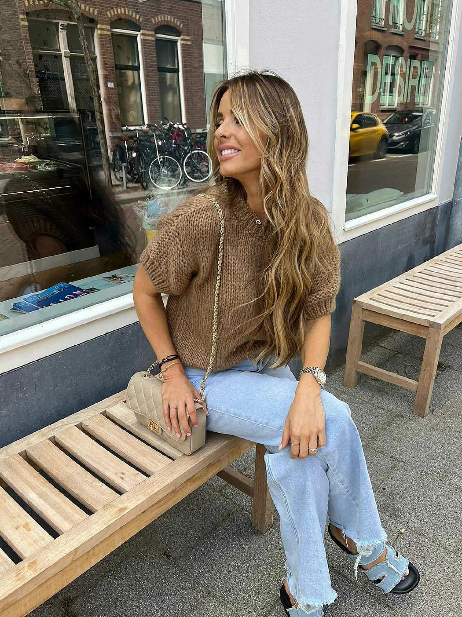 LOF Boutique Truien>Kiki Sweater Short Sleeve Camel