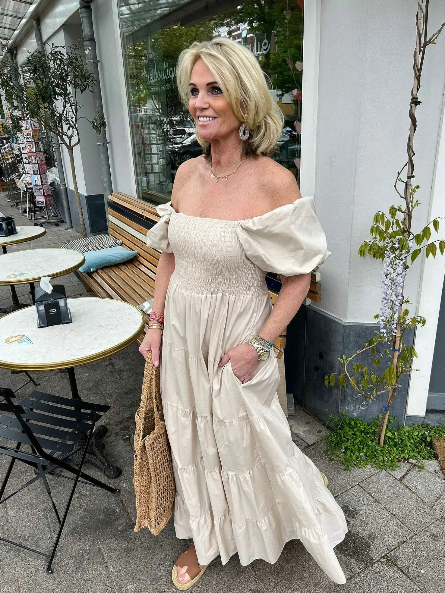 LOF Boutique Jurken>Loua Maxi Dress Beige