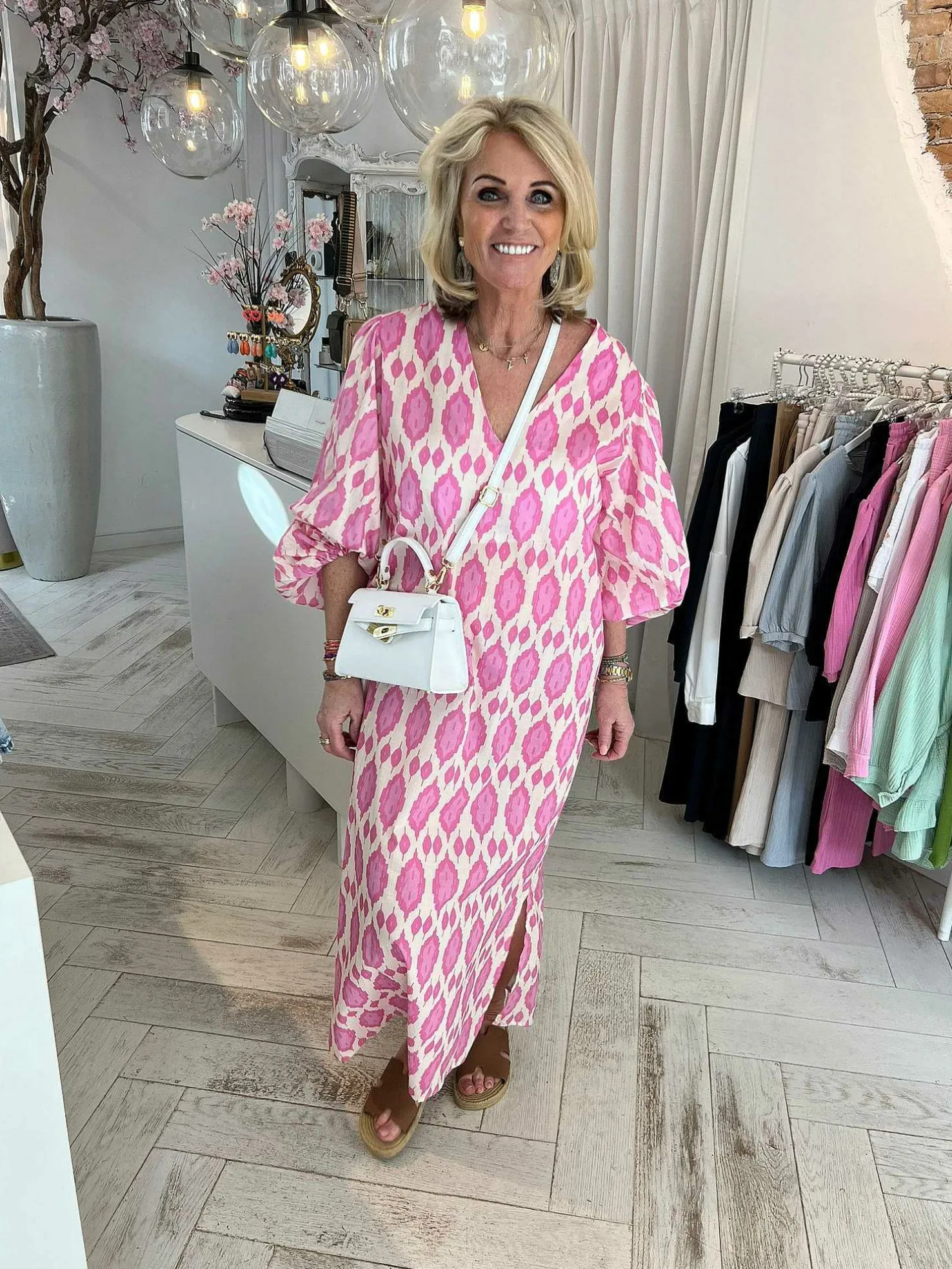 LOF Boutique Jurken>Nora Pattern Dress Pink