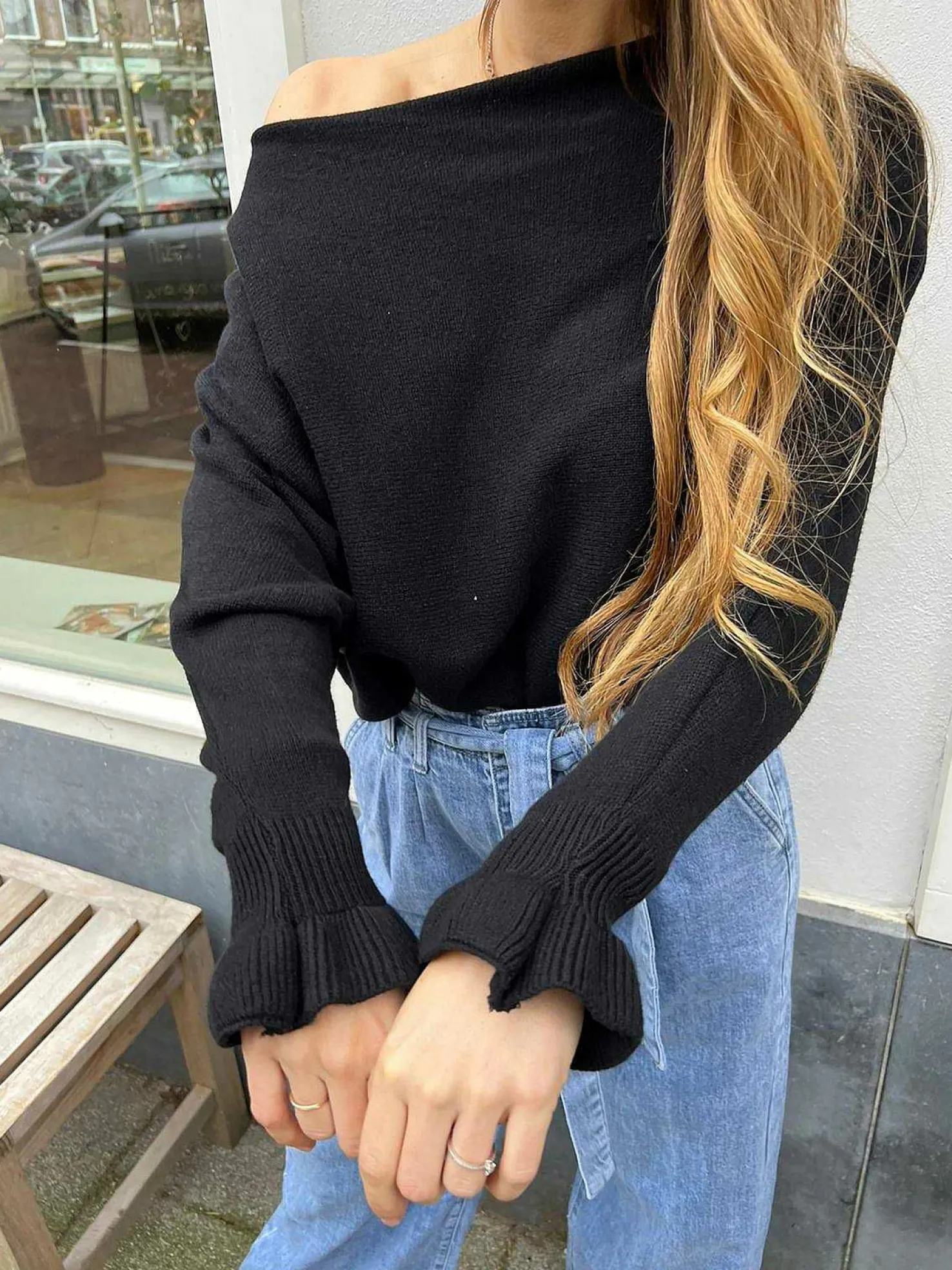 LOF Boutique Truien>Vlinder Ruffle Sleeve Zwart